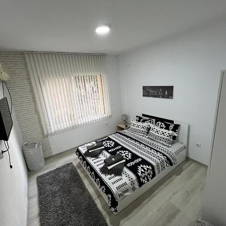 Апартамент Рози Sandanski Bagian luar foto